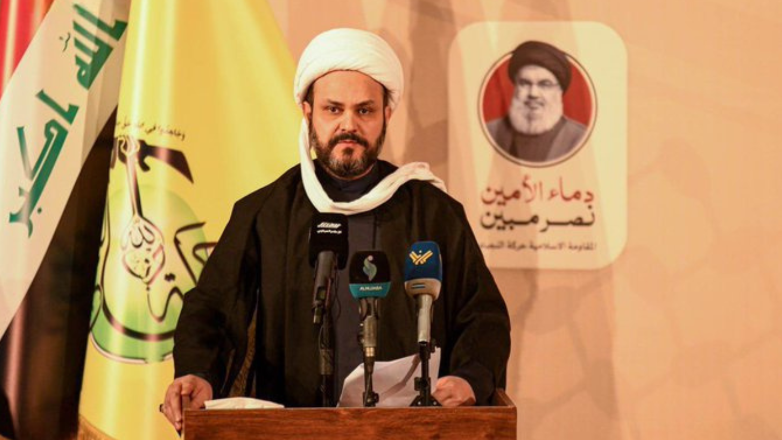 مطلوب لإسرائيل.. ما دلالات الظهور المفاجئ لزعيم "النجباء" في النجف؟ (فيديو)