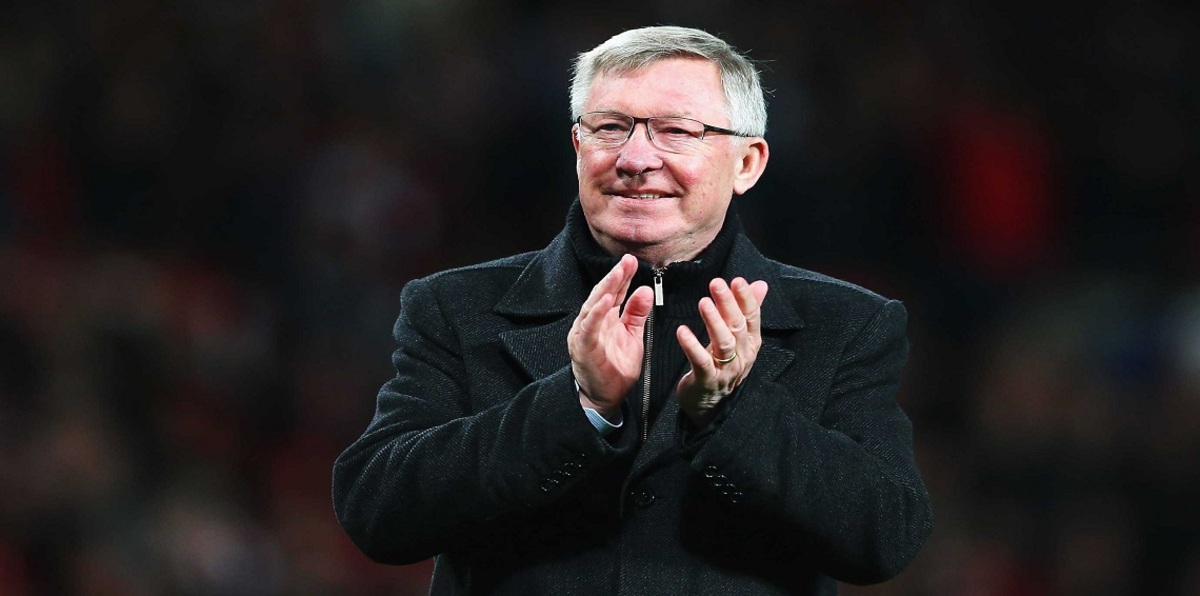 شاهد.. أول ظهور لفيرغسون منذ تعرضه لوعكة صحية (فيديو)