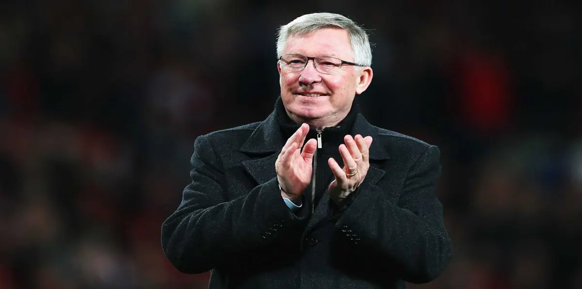 شاهد.. أول ظهور لفيرغسون منذ تعرضه لوعكة صحية (فيديو)