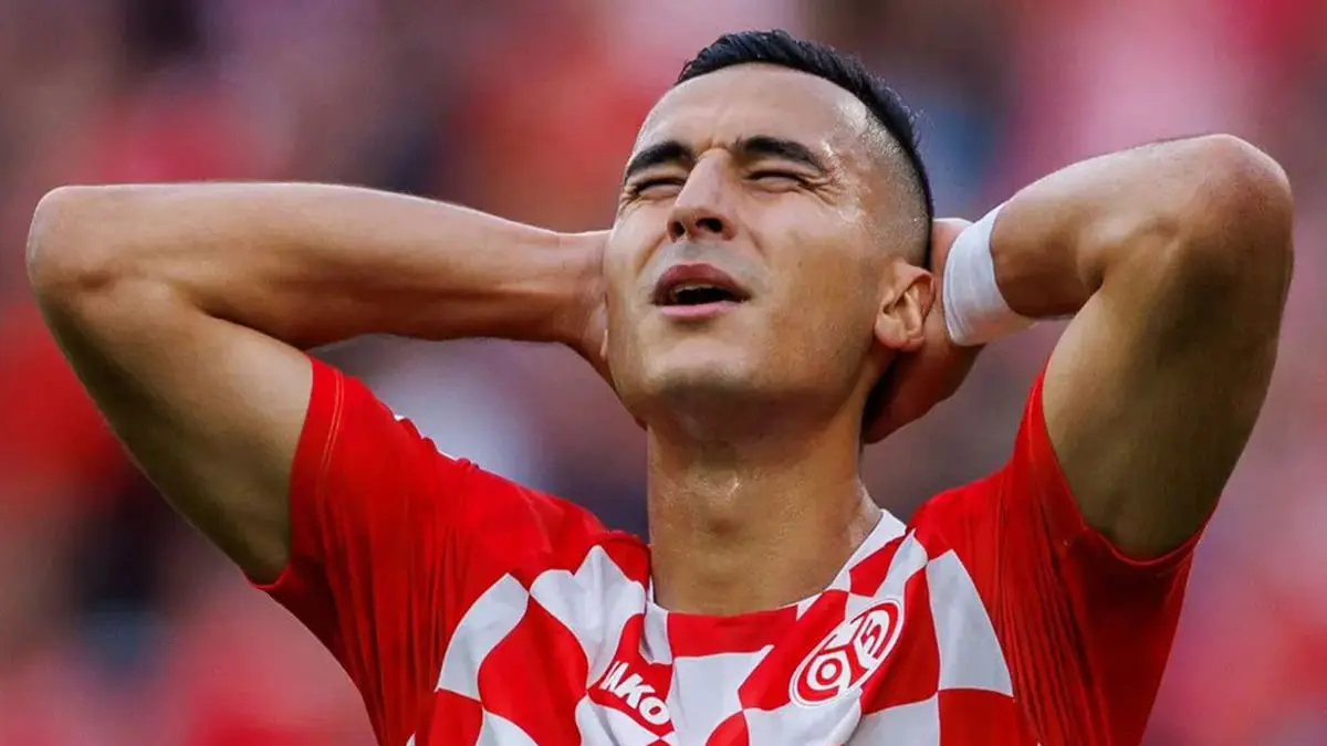 أنور الغازي يقرر مقاضاة نادي ماينز بعد فسخ تعاقده