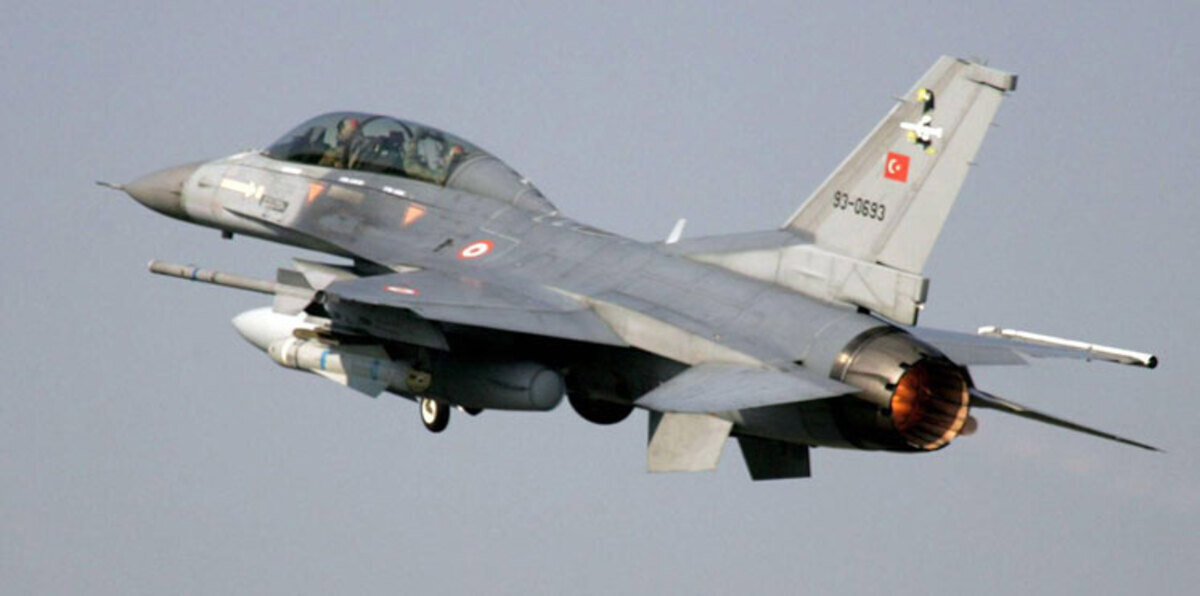 تركيا تقصف مواقع لحزب العمال الكردستاني شمال العراق