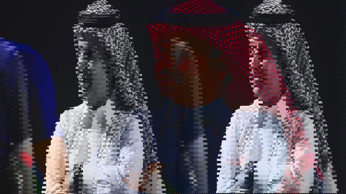 مسلي آل معمر يسخر من قرار تغريمه ماليًا عقب انتقاده حكم مباراة النصر والاتحاد (شاهد)