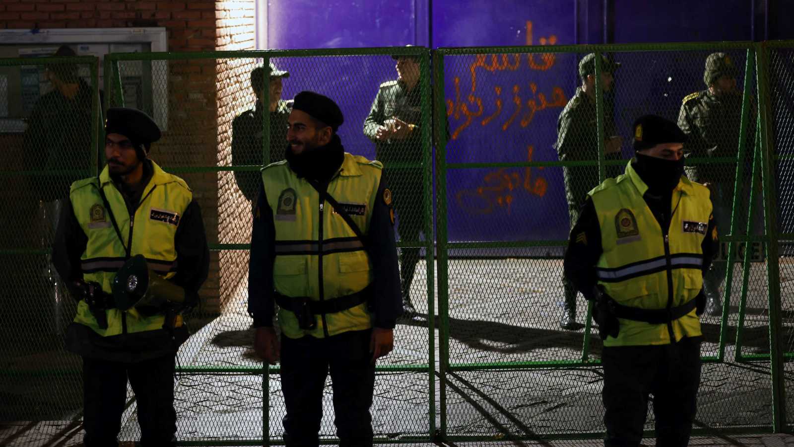 التحقيق بمحاولة تصنيع متفجرات إثر انفجار في طهران