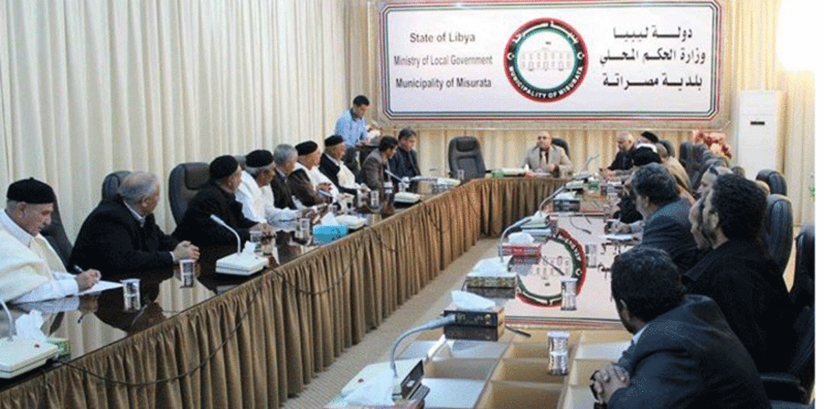 "عسكري مصراتة" يعلن تنحية مجلسها البلدي