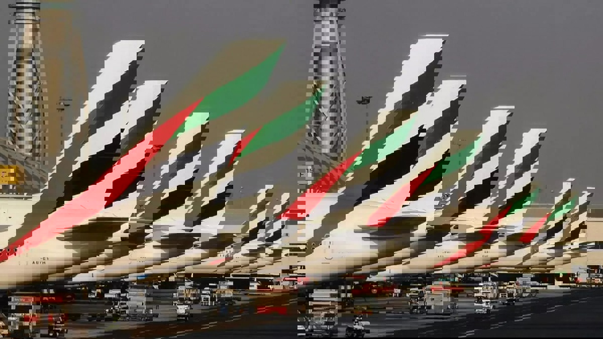 ولي عهد دبي: الإمارة ستضخ رأس مال جديدا في شركة طيران الإمارات