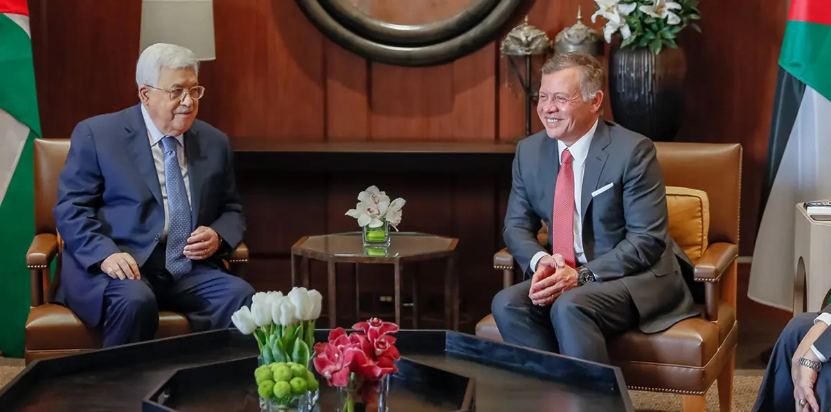 عباس يلتقي الملك عبد الله الثاني في عمان ويبحث معه تطورات الأوضاع في القدس