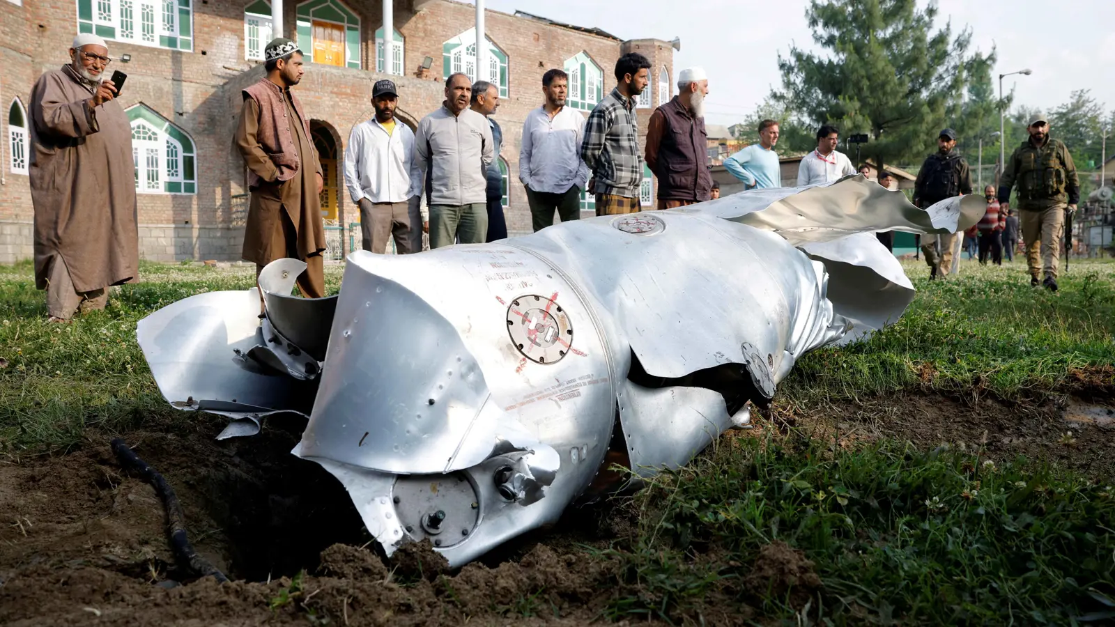 باكستان: الضربات الهندية ألحقت أضرارا بسد في كشمير
