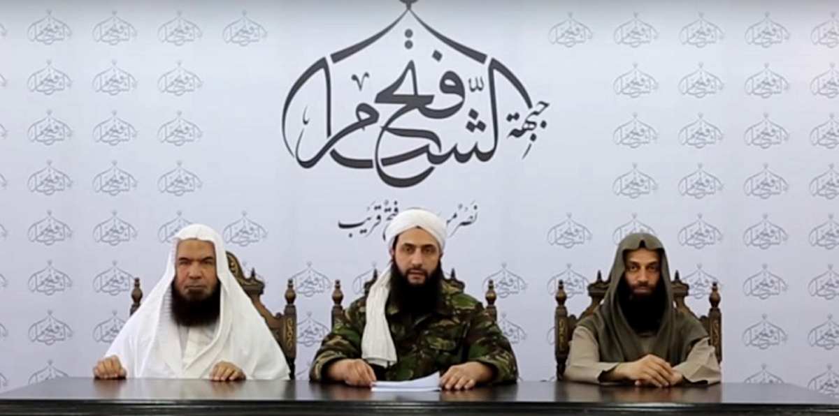 تباين مواقف إعلاميي الجزيرة من تحول "جبهة النصرة" رغم توجه القناة "المهادن"