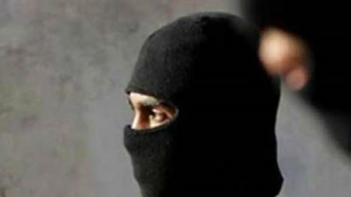 هجوم مخيف على حافلة ركاب بالدار البيضاء في المغرب (فيديو)