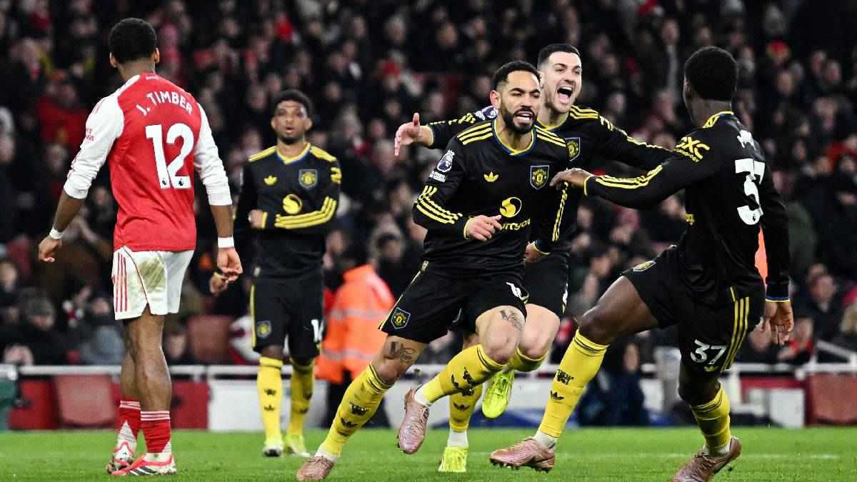 ترتيب الدوري الإنجليزي: مانشستر يونايتد يصعق آرسنال ويشعل سباق الصدارة 