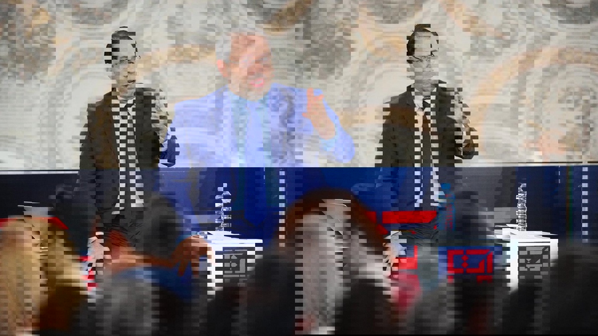 تونس.. الشاهد يتلقى ضربة موجعة من حزبه تهدد حظوظه الانتخابية