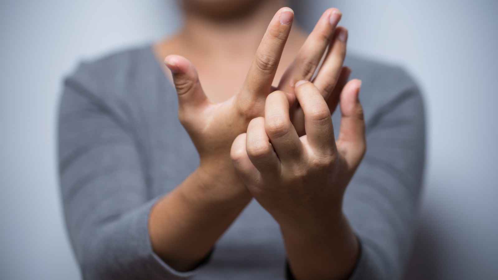 5 علاجات منزلية للتخلص من حكّة الصيف المزعجة