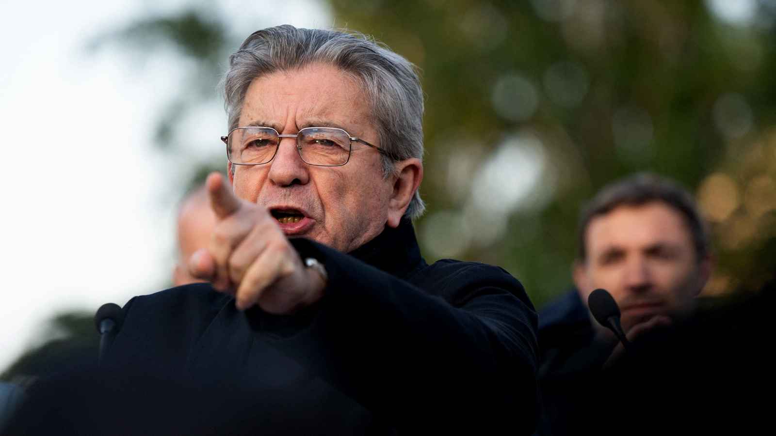 الاعتراف بالدولة الفلسطينية.. ميلانشون يناور بورقة ماكرون