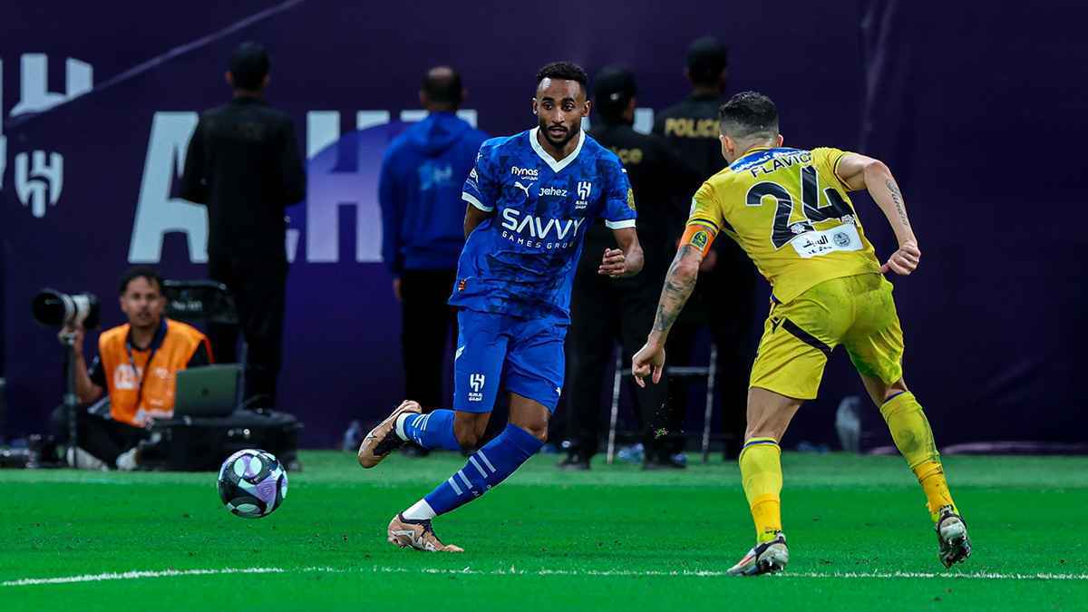 شيء مزعج.. سامي الجابر يكشف سر إصابات لاعبي الهلال العضلية (فيديو)