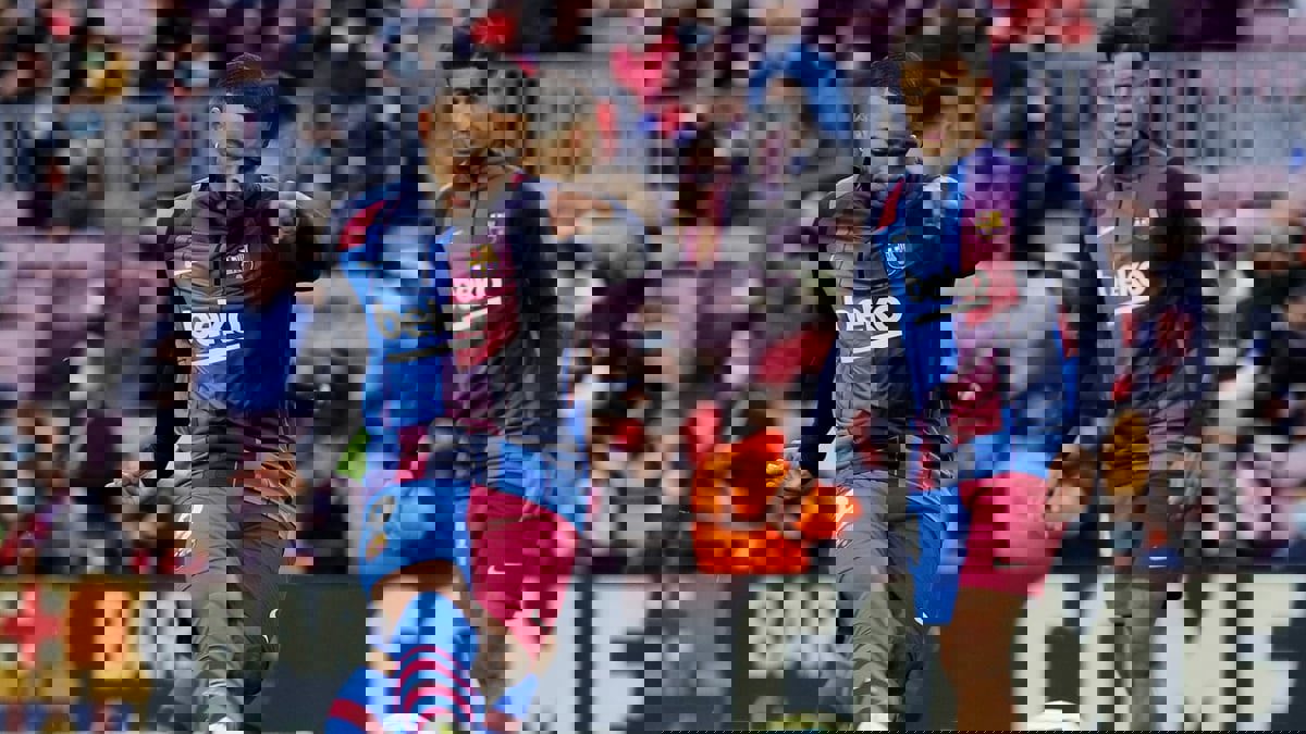 ممفيس ديباي نجم برشلونة: نريد الانتقام من بايرن ميونخ