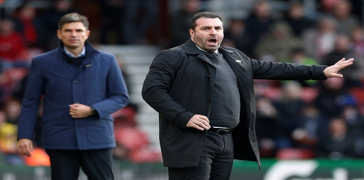 أندية إنجلترا تستعين بنفس الوجوه القديمة "الحذرة"