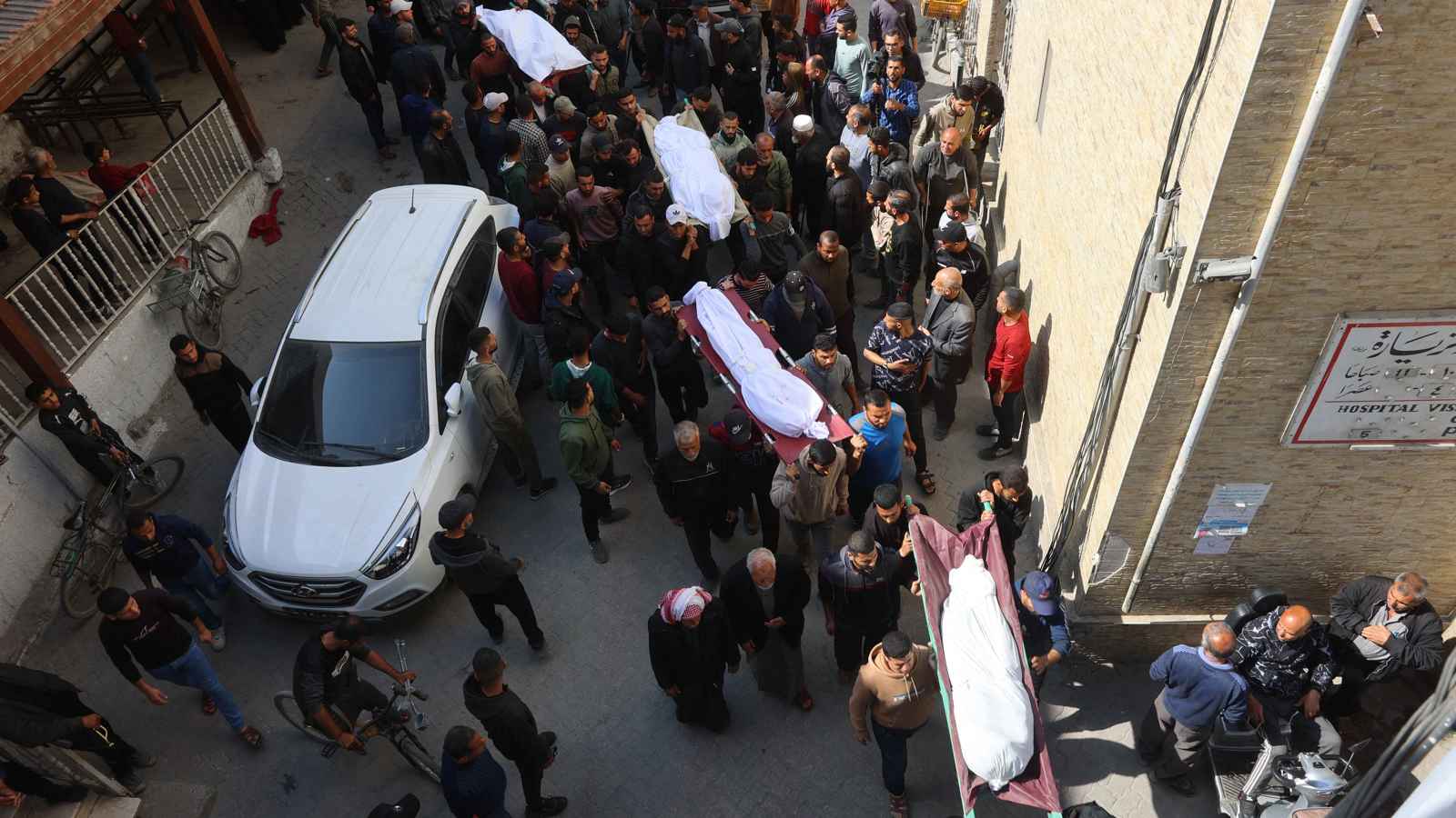 "أم القنابل" الأمريكية تغير ملامح الدمار  وترفع عدد الضحايا في غزة