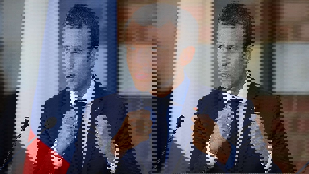 ماكرون: الإسلام السياسي يمثل تهديدًا ويسعى للانعزال عن الجمهورية الفرنسية‎