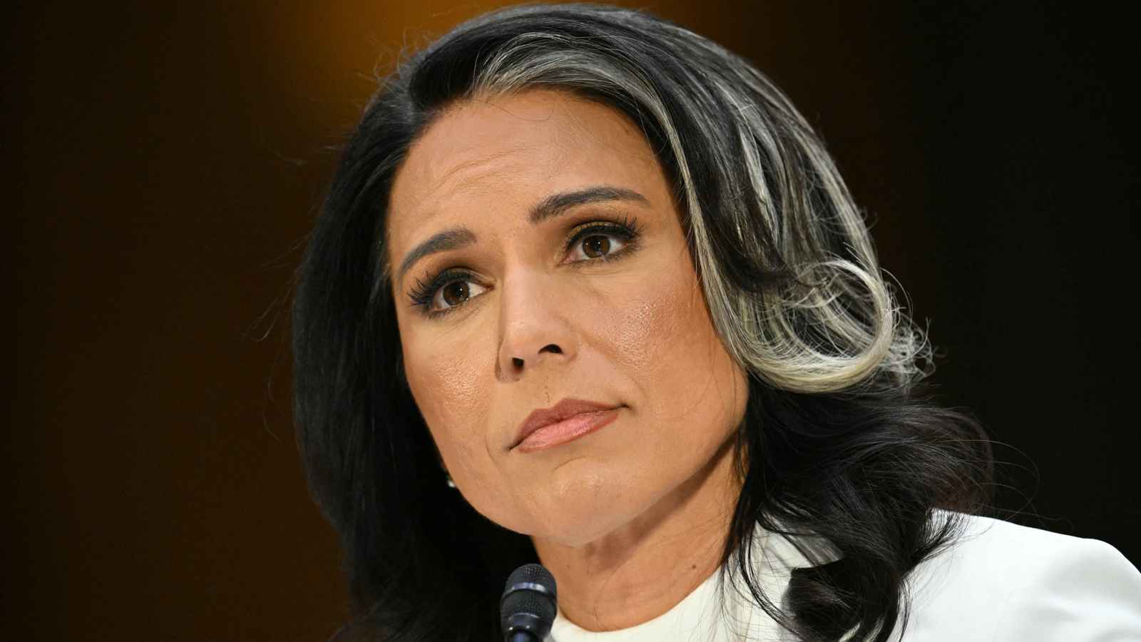 الشيوخ الأمريكي يقترب من تسمية غابارد مديرة للمخابرات