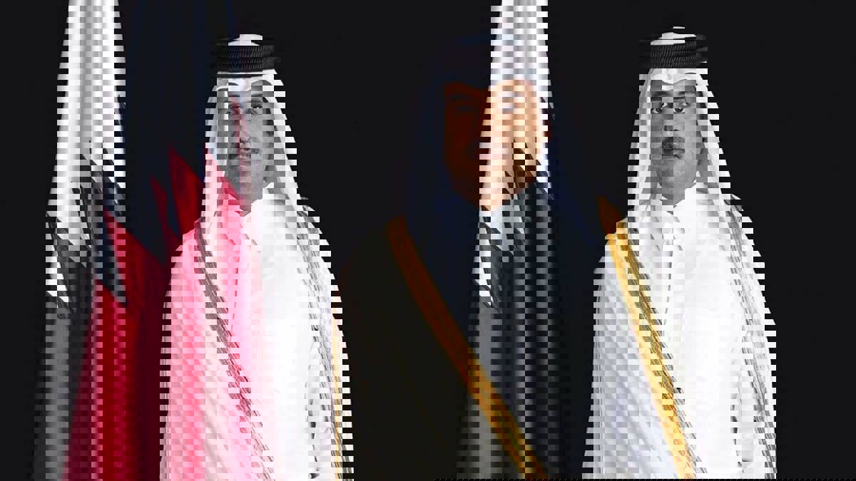 أمير قطر يصدق على قانون لأول انتخابات تشريعية