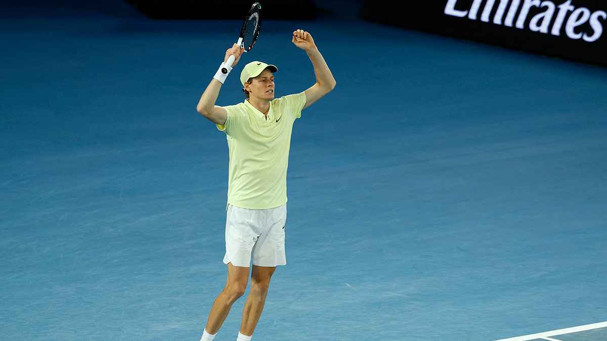 سينر يسحق زفيريف ليحتفظ بلقب أستراليا المفتوحة