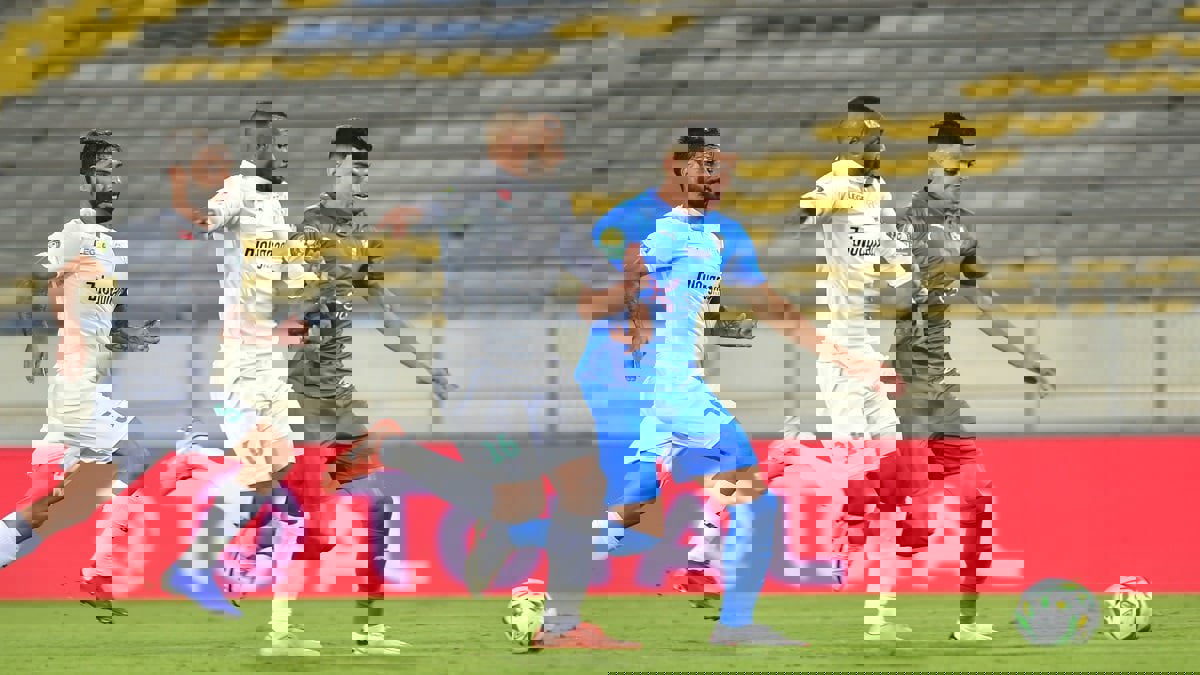 الزمالك يخطف فوزا مثيرا من الرجاء في ذهاب نصف نهائي دوري أبطال أفريقيا