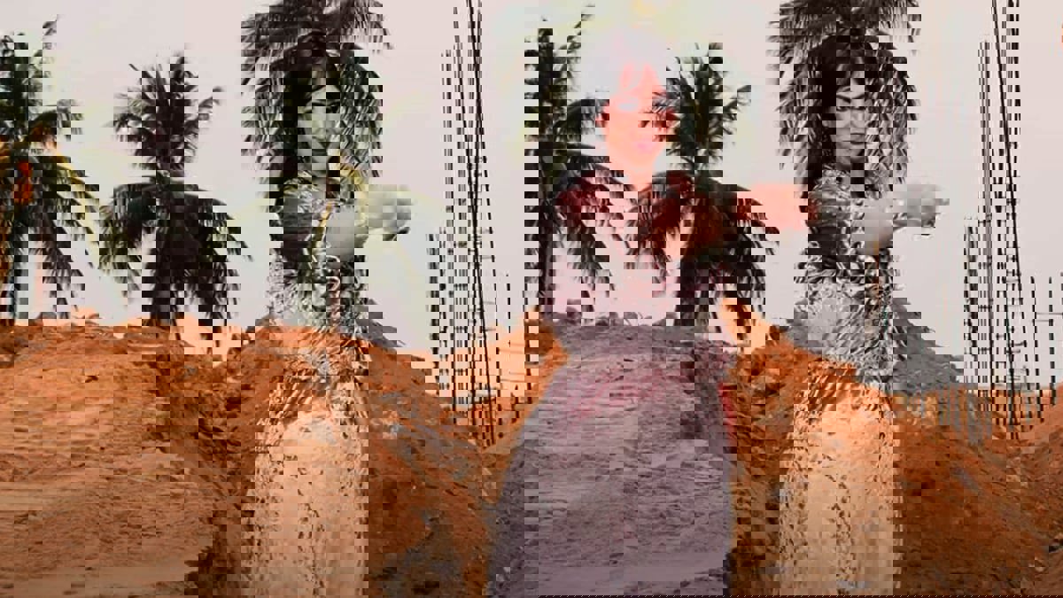 في المغرب.. راقصة متحولة تقدم فوازير رمضان‎‎ (فيديو)