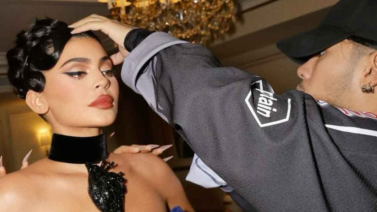 وفاة مصفف شعر جنيفر لوبيز وكايلي جينر في ظروف غامضة