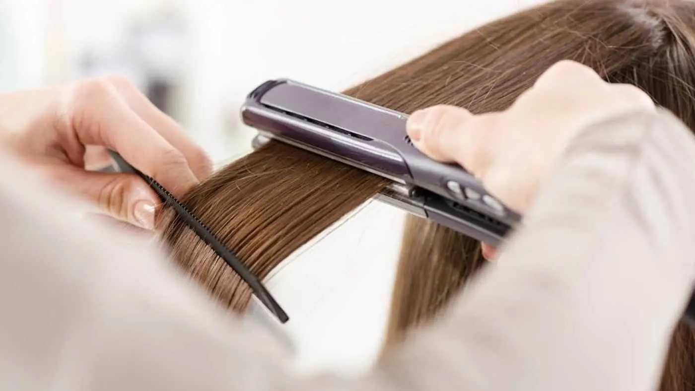 يستخدم في تسريح الشعر.. ماعلاقة "الفورمالديهايد" بالسرطان؟