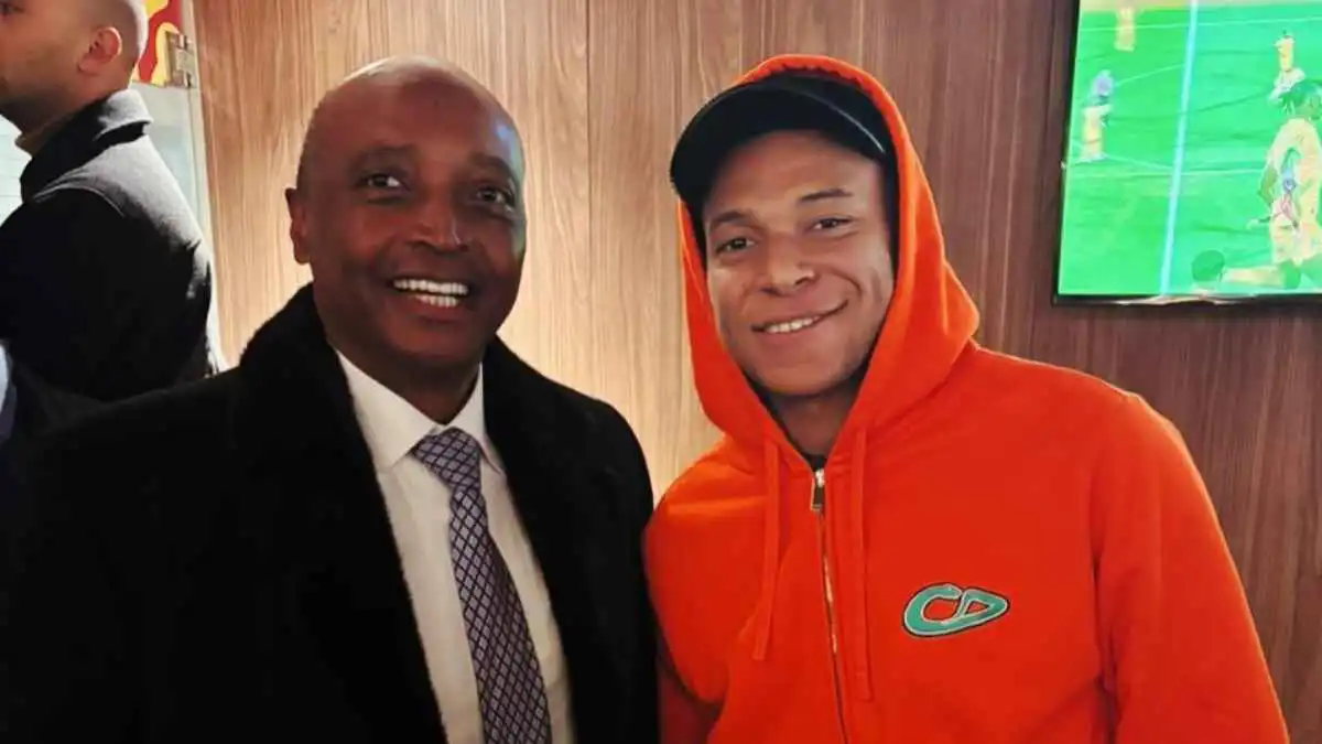 "تريند" أمم أفريقيا: حضور نجوم برشلونة وريال مدريد واحتجاج جماهيري على الركراكي