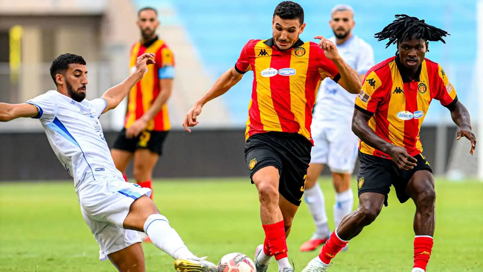 مفاجأة كبرى.. مدرب الزمالك السابق يعرض خدماته على الترجي التونسي