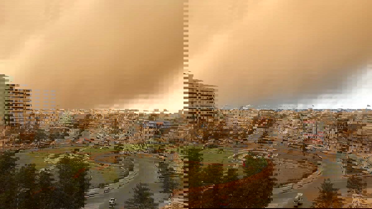 عدن القلعة الصامدة