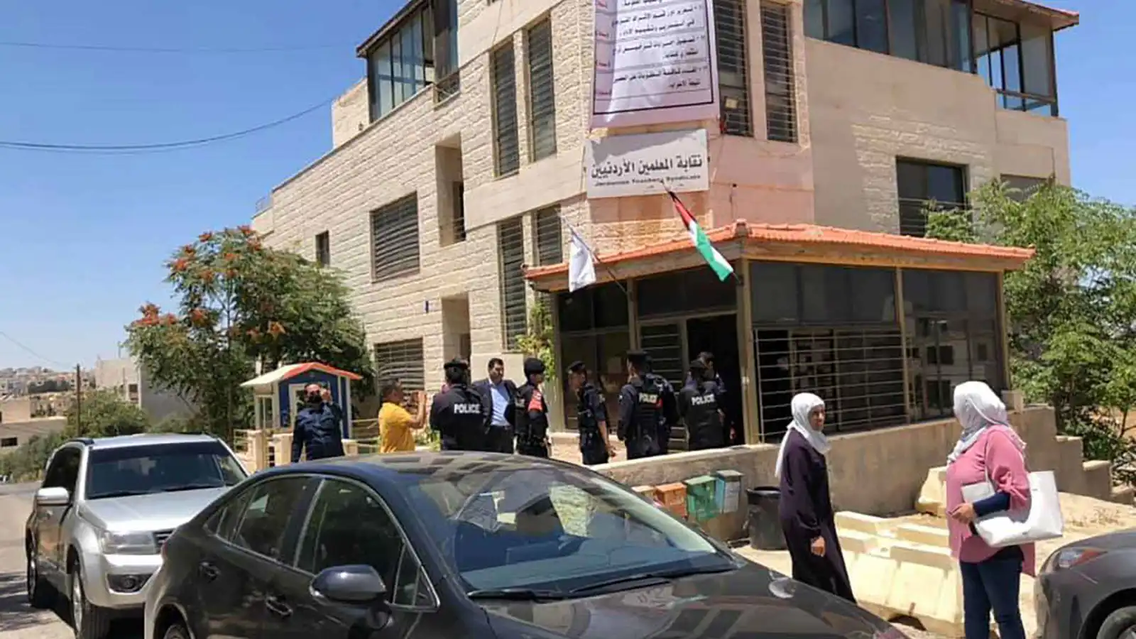 في ضربة جديدة للإخوان.. القضاء الأردني يُبطل قانون نقابة المعلمين