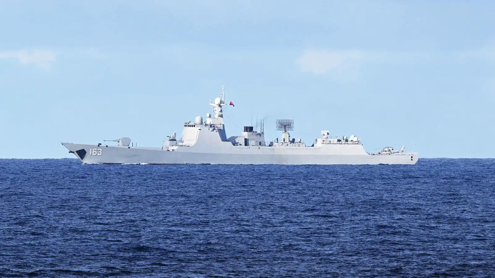 تحقيق صيني يكشف تورط مهرّبَين تايوانيَين في إتلاف كابلات بحرية