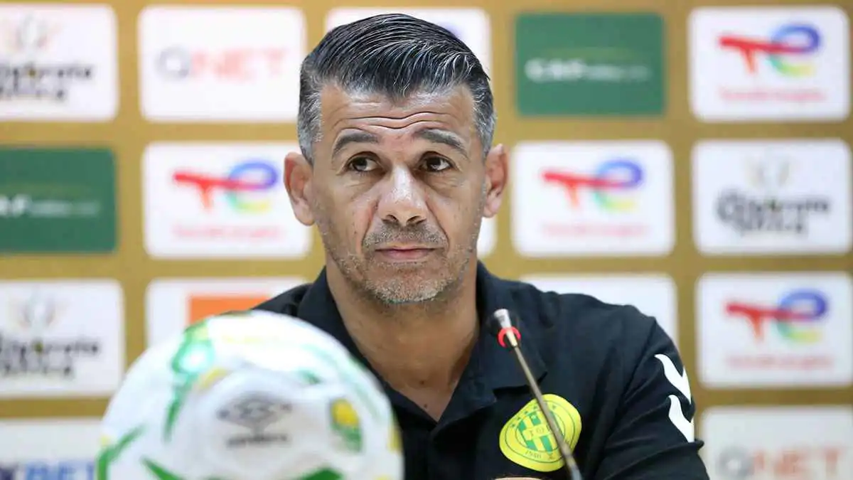 الإسماعيلي يعلن رسميا فسخ تعاقده مع المدرب الجزائري حمدي ميلود