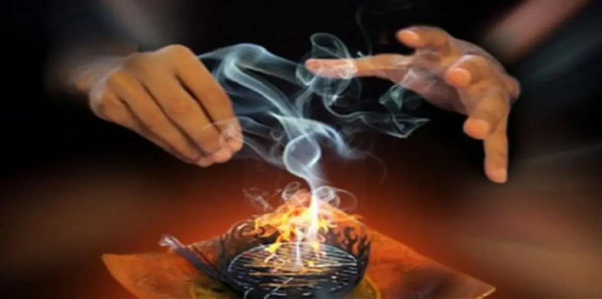 تبخير امرأة "حيّة" لتخليصها من السحر الأسود (صور)