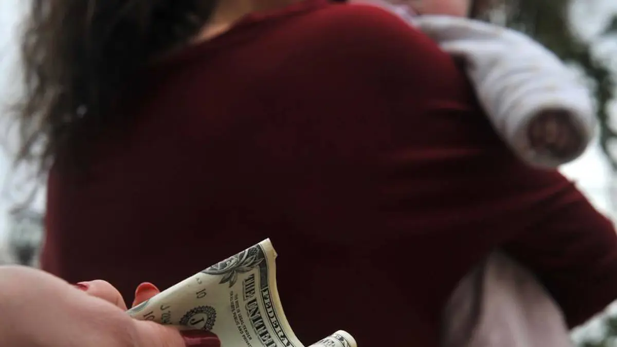 جمعية لبنانية تبيع الأطفال.. الأشقر بـ 30 ألف دولار والأسمر بـ 15 ألف دولار