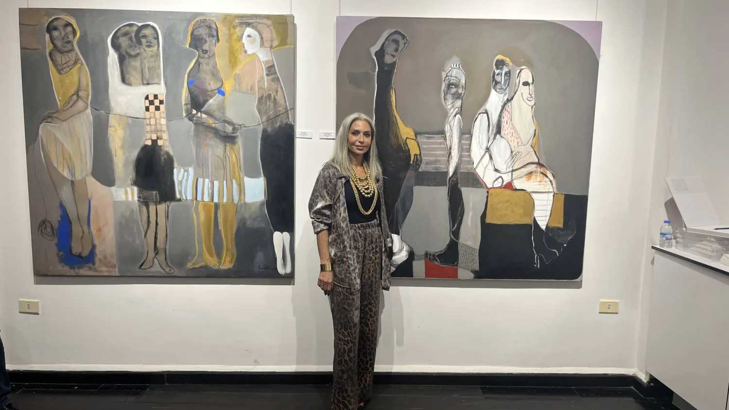 "باريدوليا".. تشكيلية لبنانية تستلهم "ظاهرة غامضة" في لوحاتها (صور)