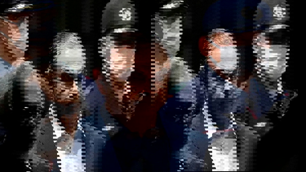 هروب غصن يضع النظام القضائي الياباني تحت المساءلة