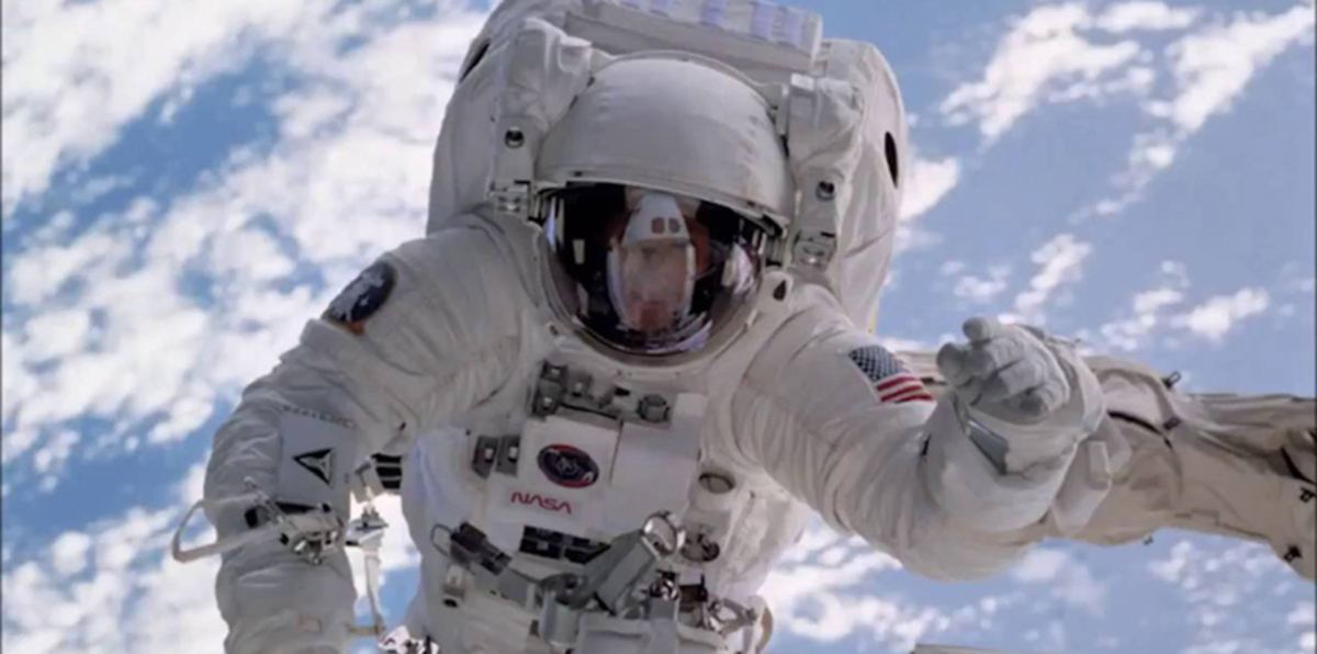 "ناسا" تختار الفائزين الثلاثة في المسابقة الخاصة بمشكلة "البراز" في الفضاء (فيديو وصور)