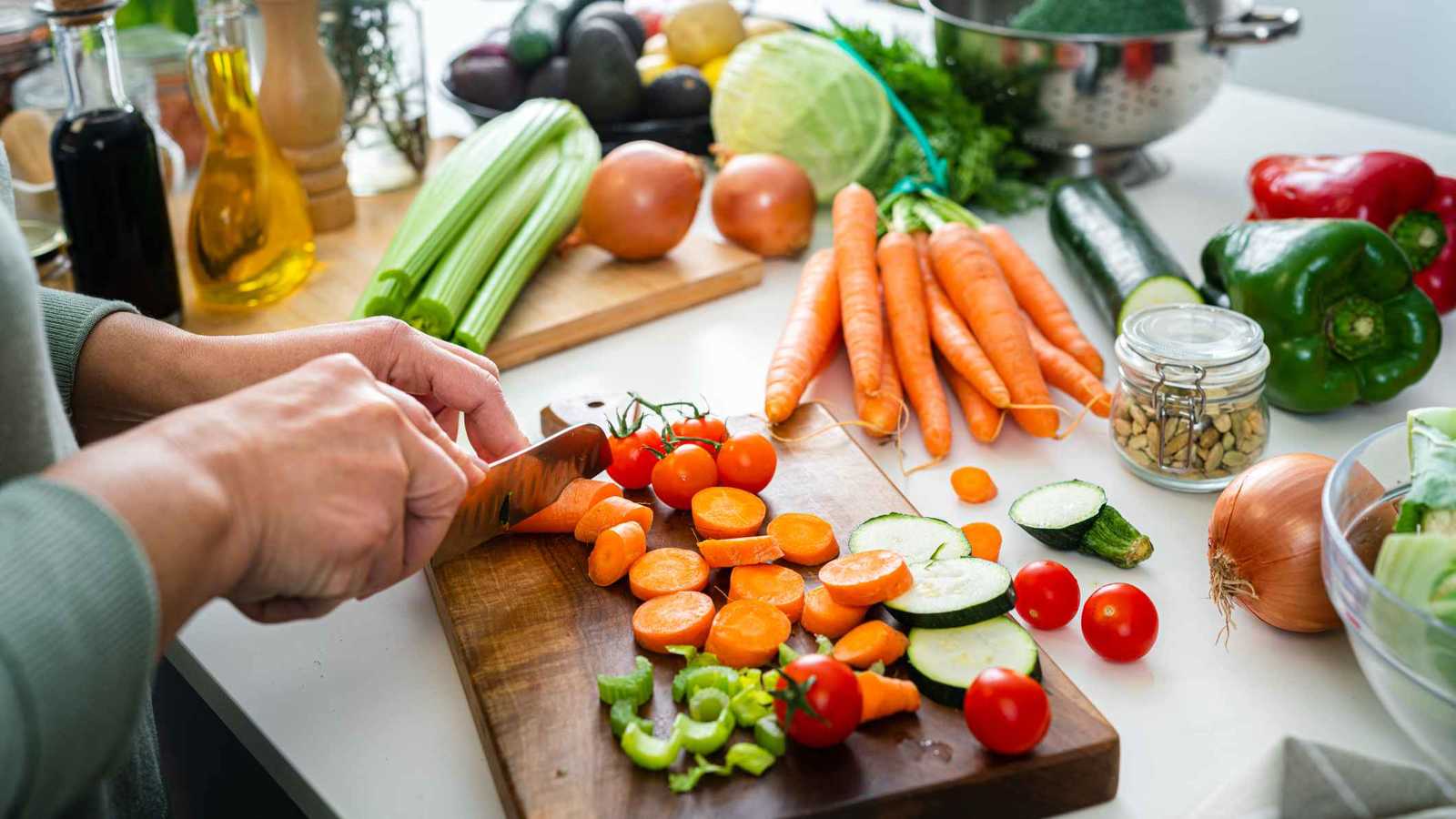 نظام غذائي خالٍ من اللحوم قد يحمي من السرطان