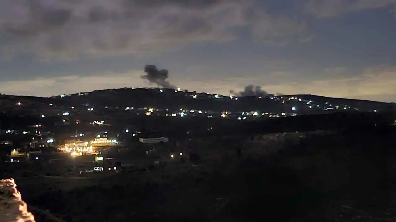 إسرائيل تستهدف عنصرا من "حزب الله" في بلدة زبقين جنوبي لبنان