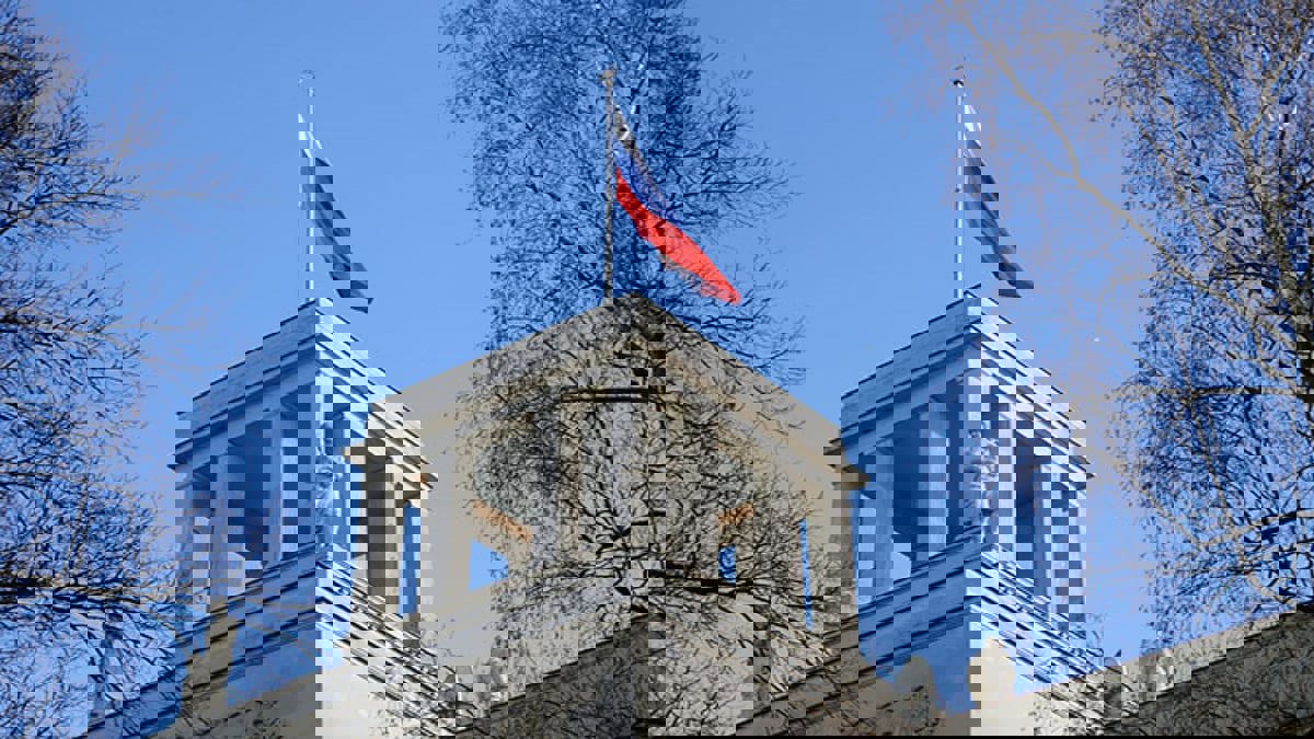 السفارة الروسية بألمانيا تنفي أي علاقة بمجموعات "إرهابية" خططت لمهاجمة البرلمان