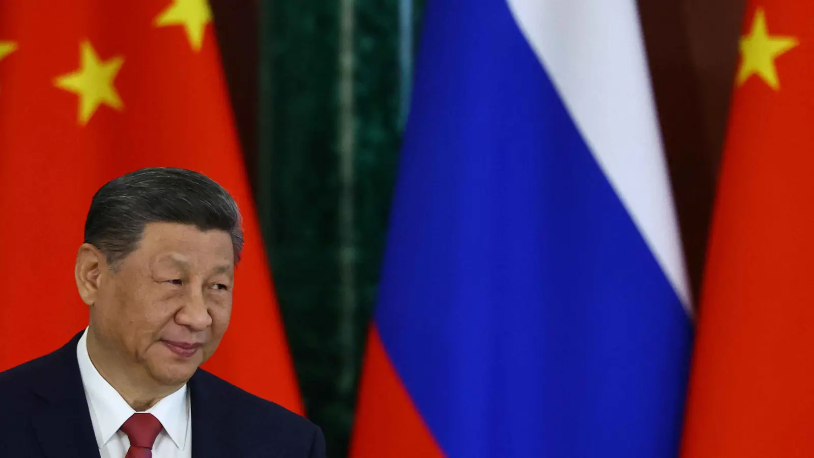 دعمت وقف الحرب الأوكرانية.. 3 حسابات استراتيجية كسرت "صمت الصين"