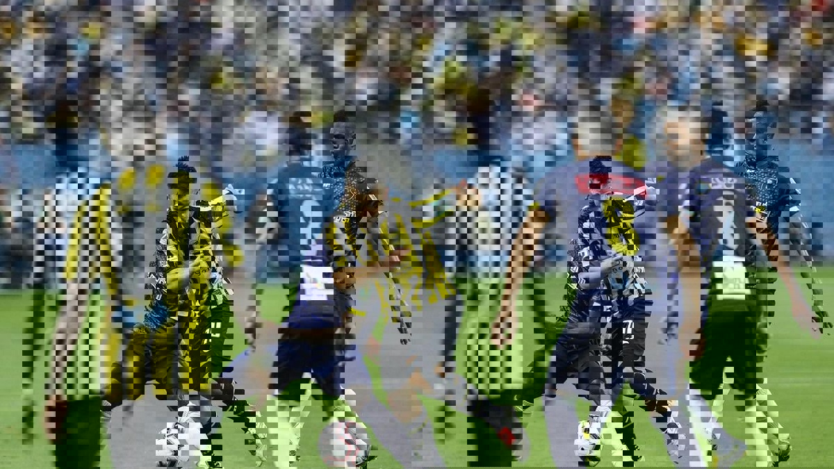 التعاون يقهر نادي الاتحاد ويتوَّج بكأس خادم الحرمين الشريفين لأول مرة في تاريخه 