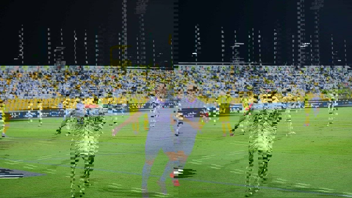 هل يخطط نادي الهلال السعودي لخطف ماركوس بيرغ من العين الإماراتي؟