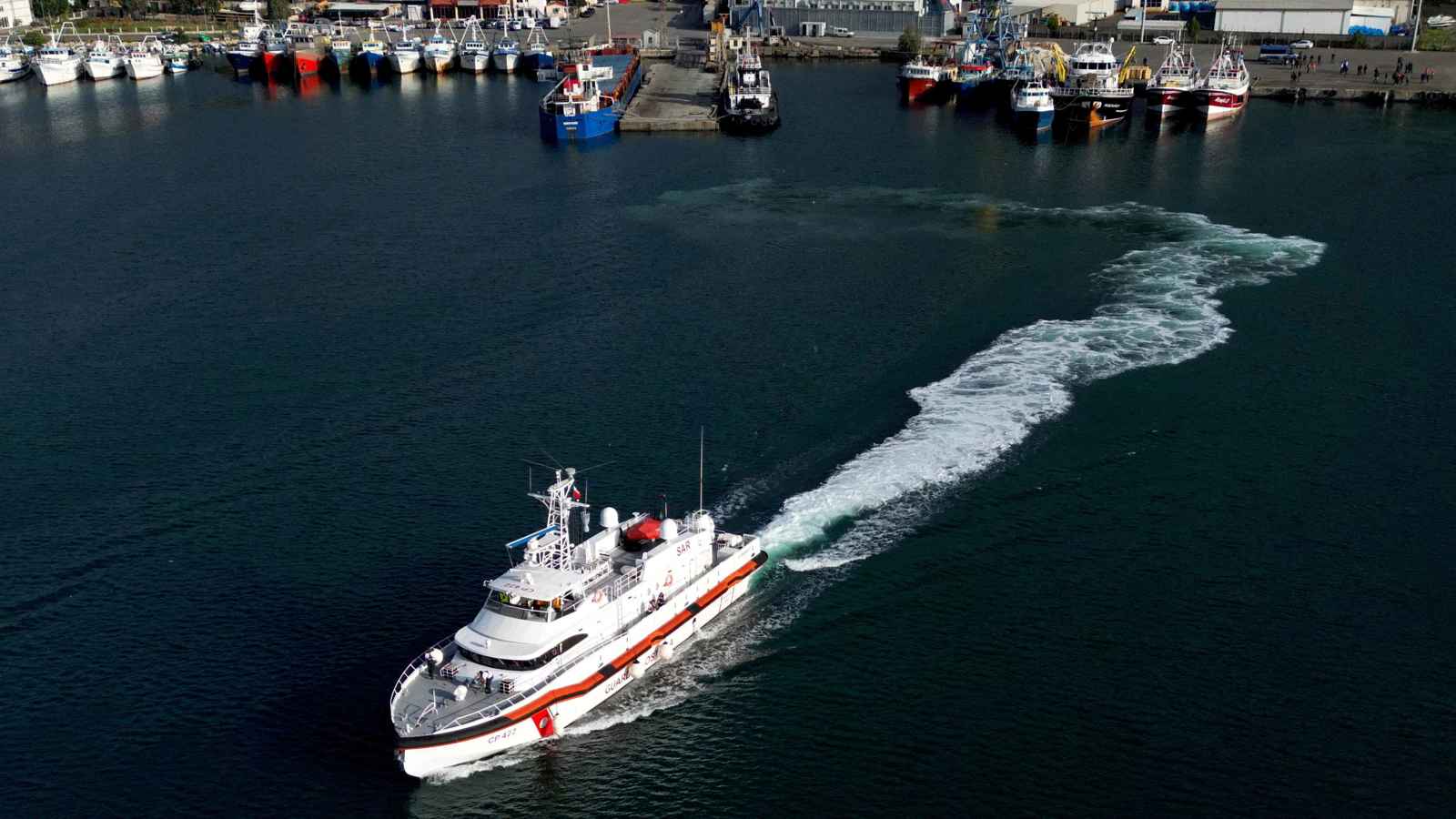 تنفيذاً لحكم قضائي.. إعادة مهاجرين من ألبانيا إلى إيطاليا