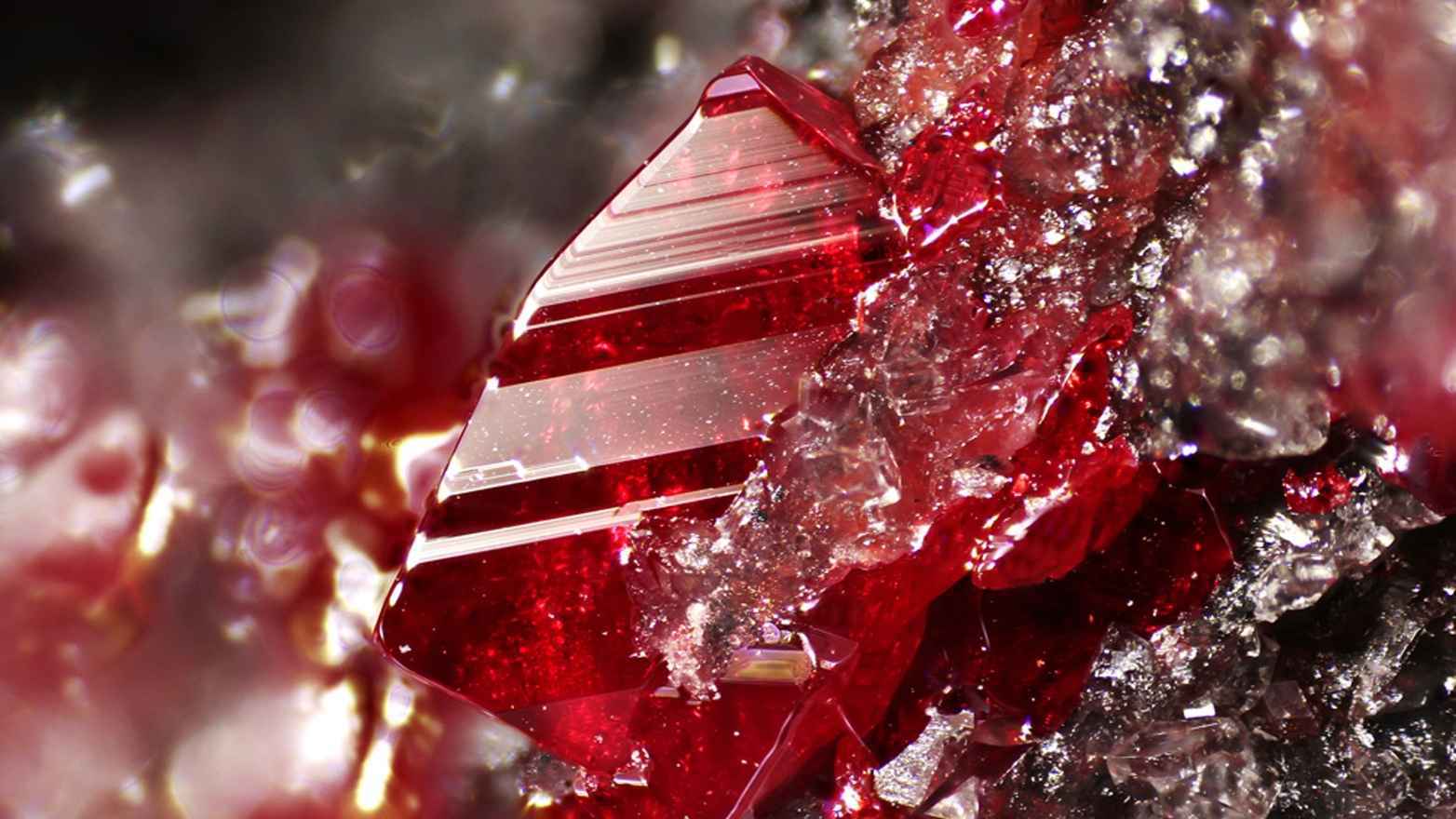 هل الزئبق الأحمر في المومياوات المصرية حقيقة؟