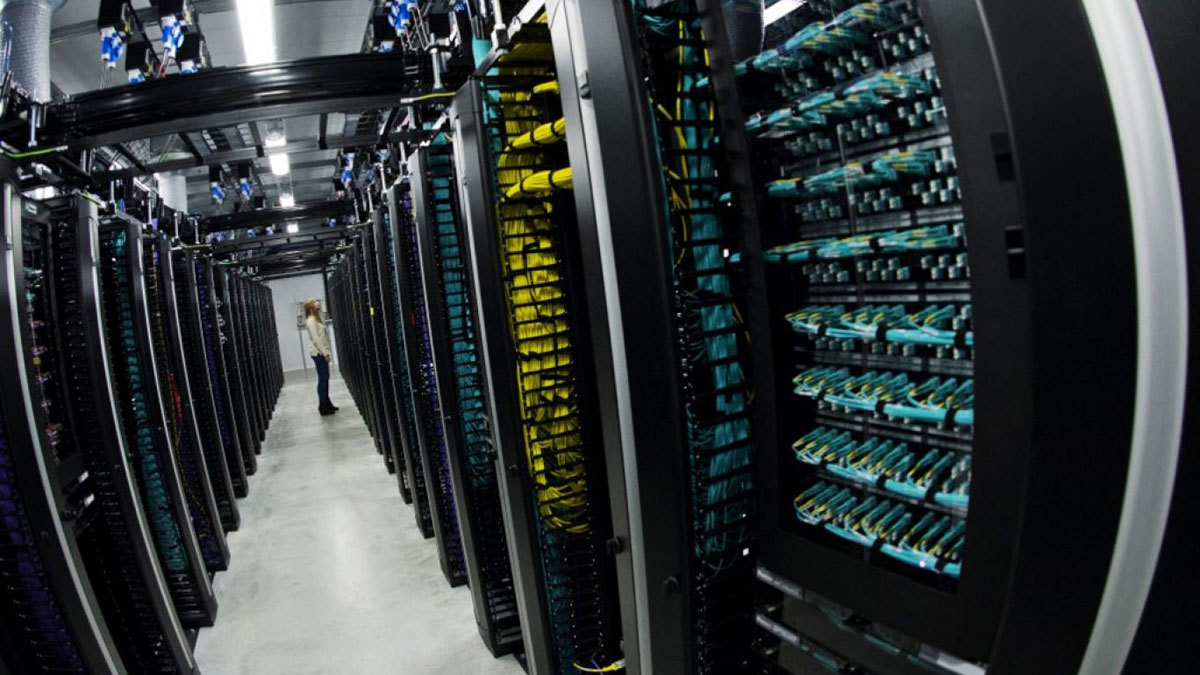 تقارير: إيران تجسست على معارضين لها باستخدام مزود إنترنت في هولندا