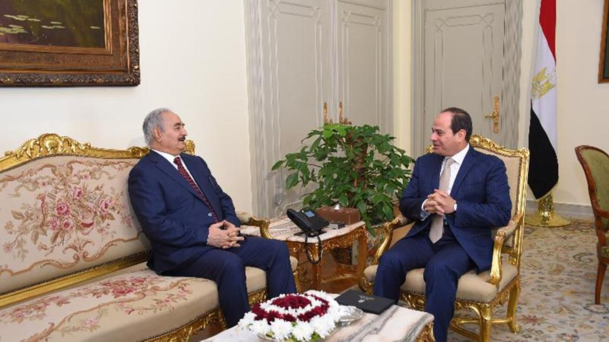 السيسي يلتقي حفتر في القاهرة